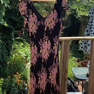 Feminine flowing midi dress